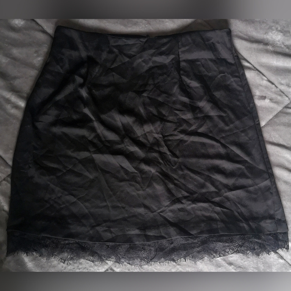 NWOT DYNAMITE SKIRT